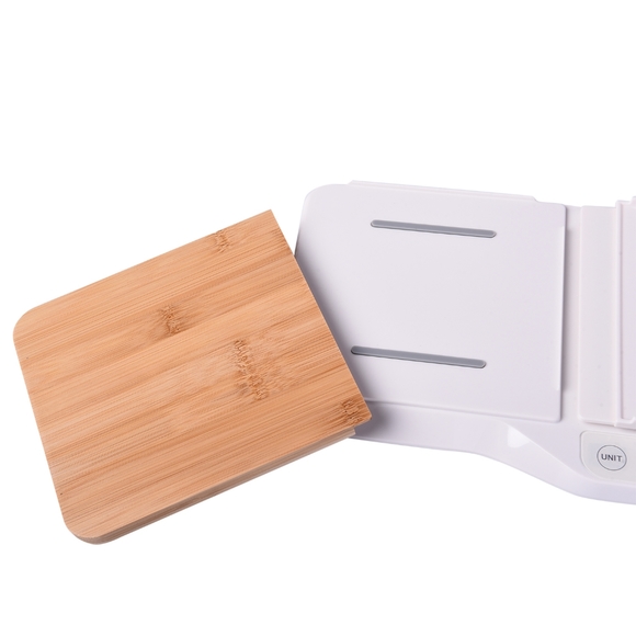 Digital Kitchen Scale with Butcher Block Cutting Board. White. - Picture 6 of 6